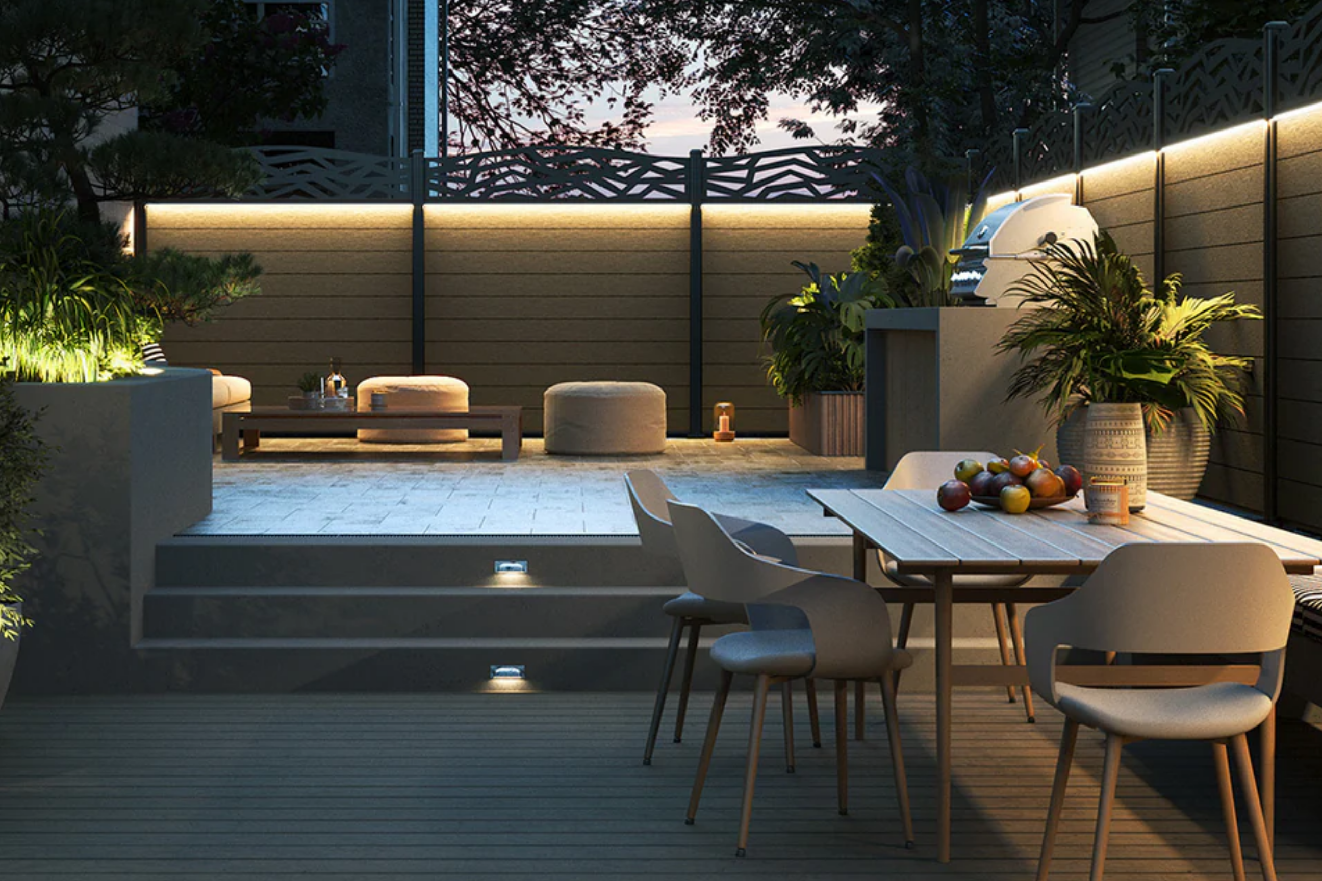 How long should a composite fence last?