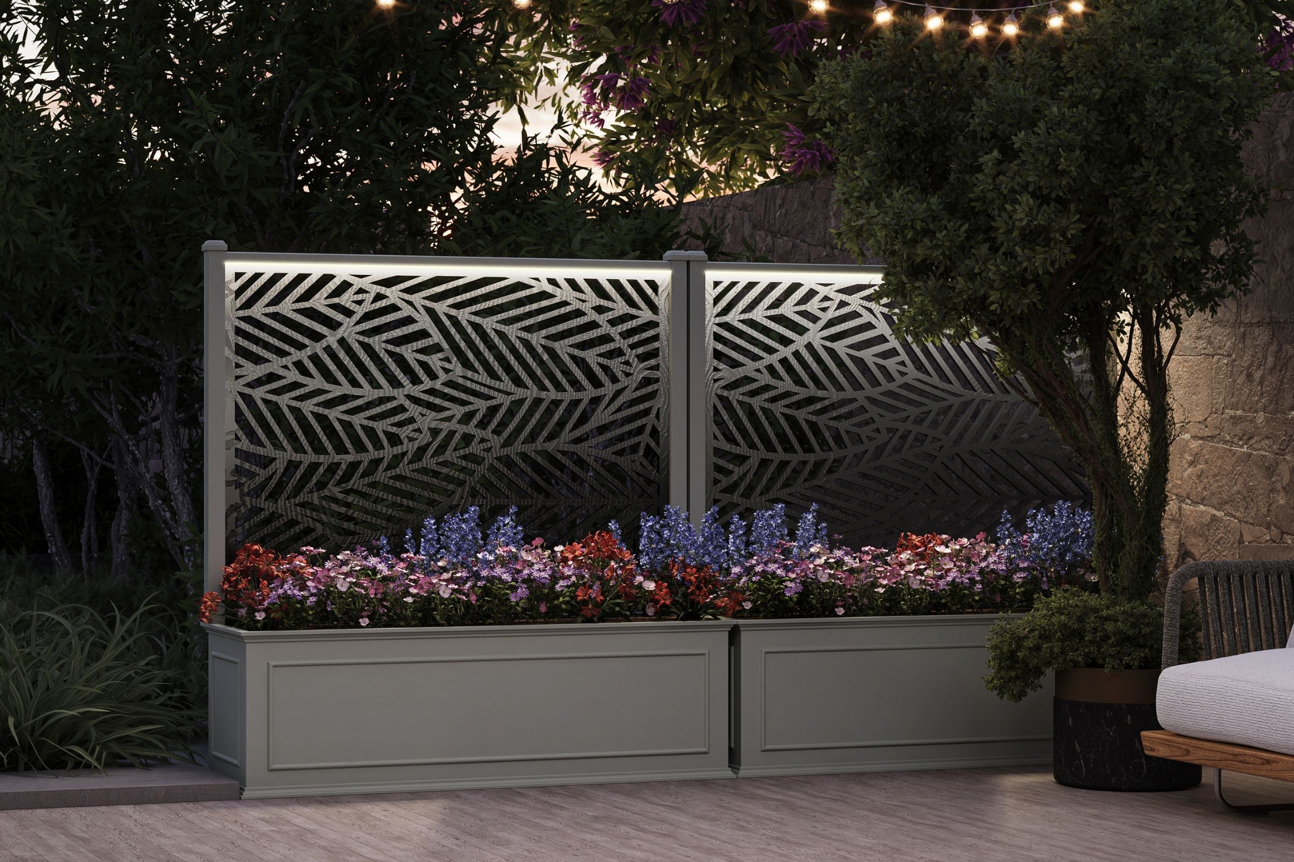 Guide to Blooming Planters: What to Plant and When