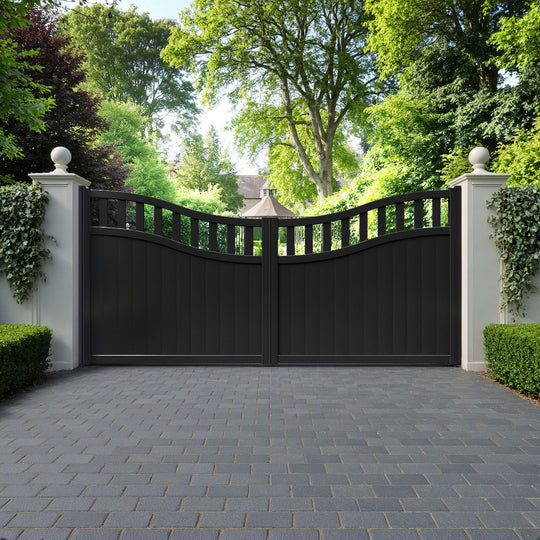 Chatsworth Aluminium Low Middle Driveway Gate
