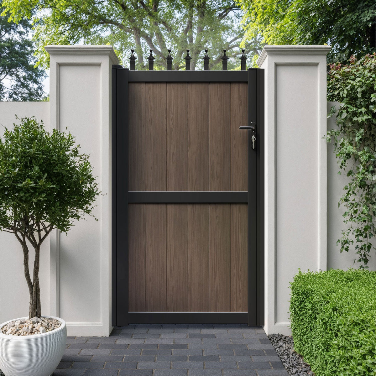 dark-oak-black-yes-spiked