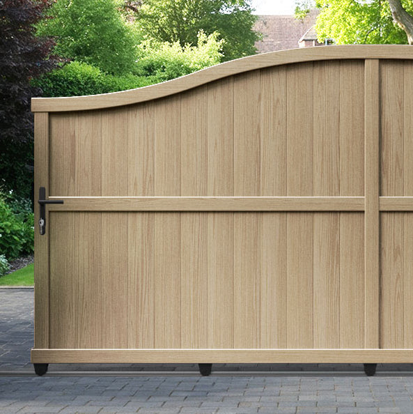 Manor Aluminium Sliding High Middle Driveway Gate