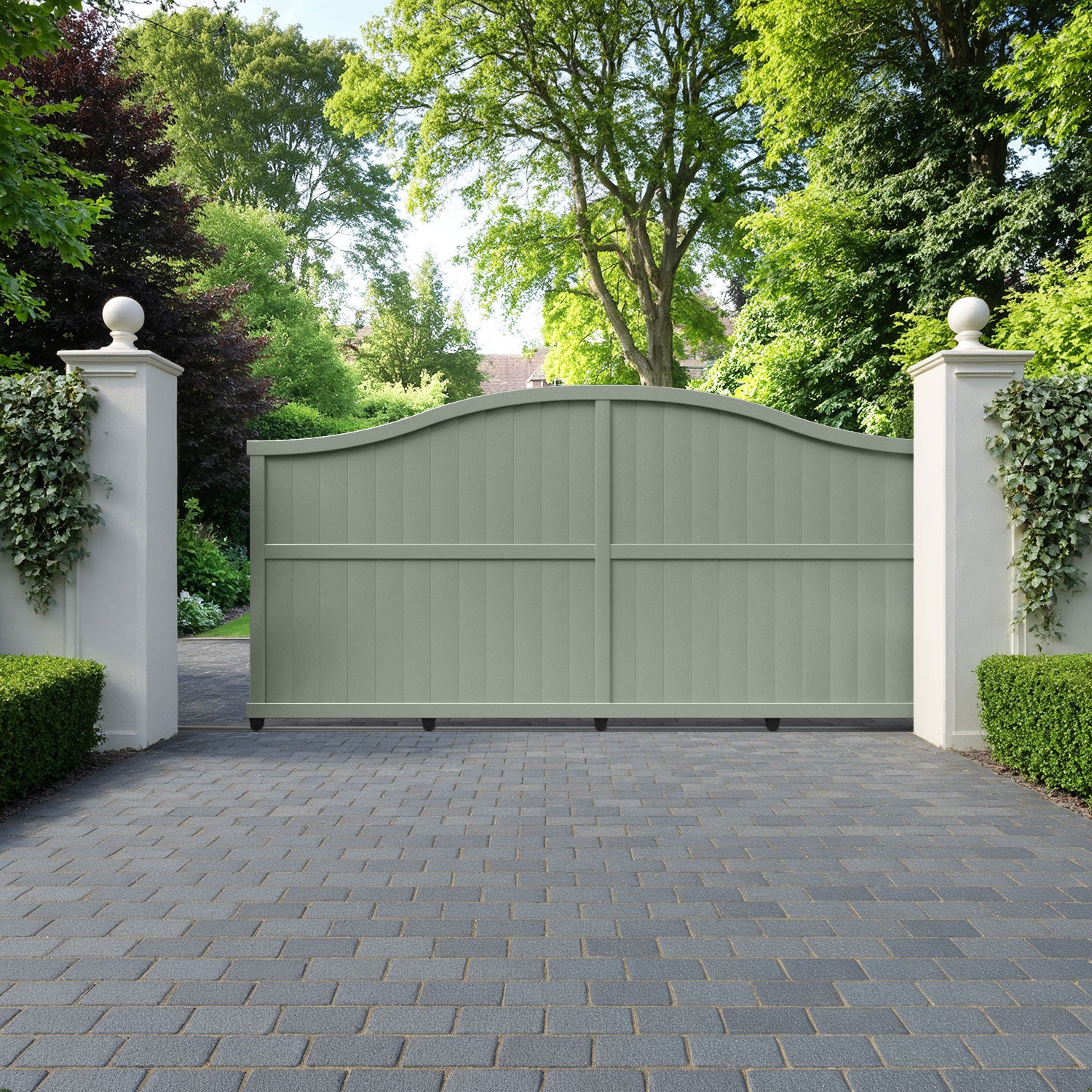 Manor Aluminium Sliding High Middle Driveway Gate