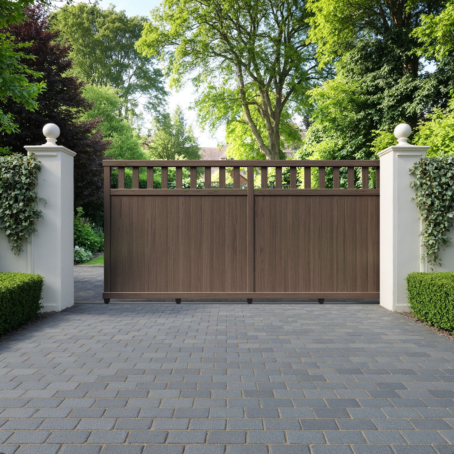 Chatsworth Aluminium Sliding Straight Top Driveway Gate
