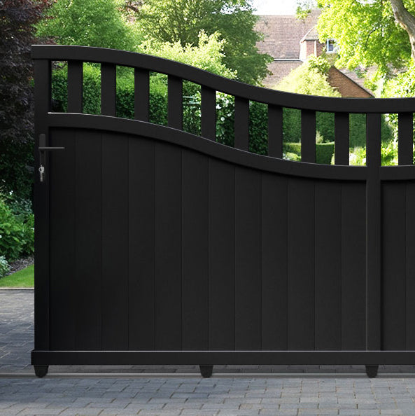 Chatsworth Aluminium Sliding Low Middle Driveway Gate