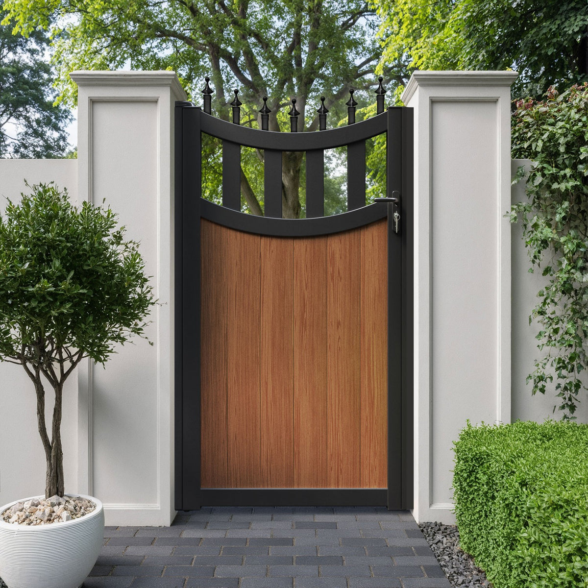 teak-black-yes-spiked