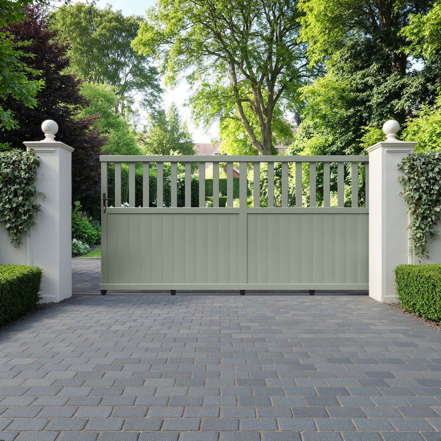 Bramble Aluminium Sliding Straight Top Driveway Gate