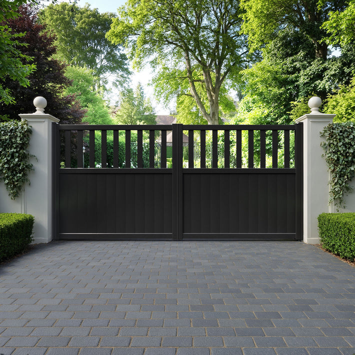 Bramble Aluminium Straight Top Driveway Gate