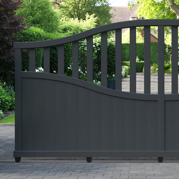 Bramble Aluminium Sliding High Middle Driveway Gate