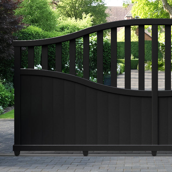 Bramble Aluminium Sliding High Middle Driveway Gate