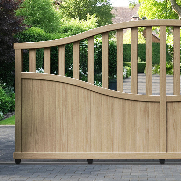 Bramble Aluminium Sliding High Middle Driveway Gate