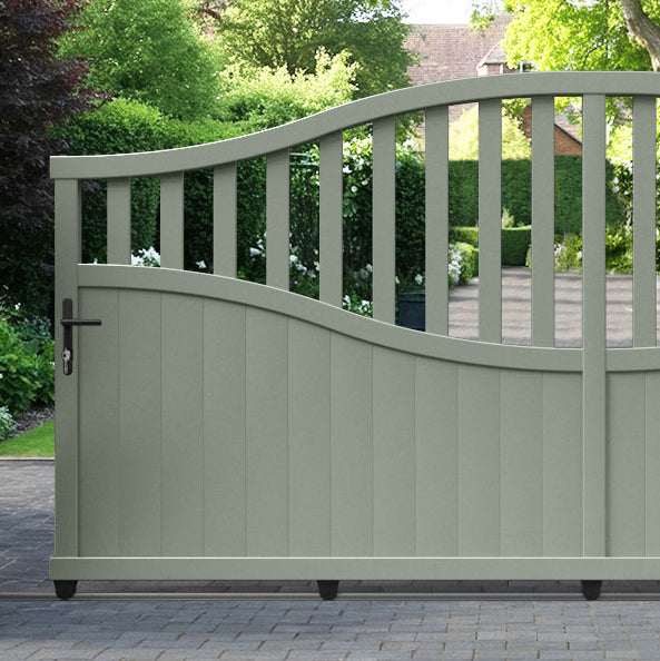 Bramble Aluminium Sliding High Middle Driveway Gate