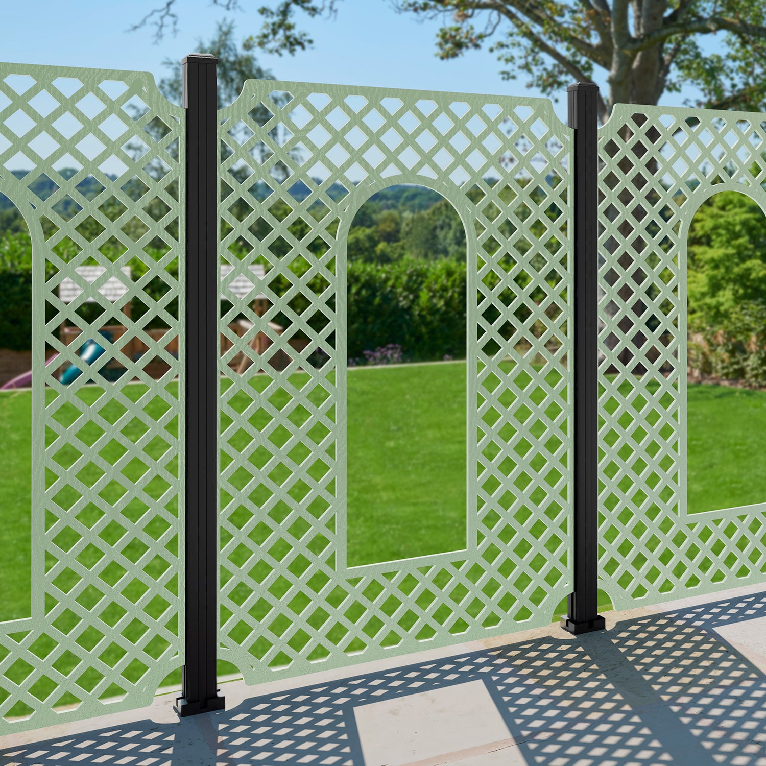 Tetbury Decorative Fence - 120x180cm - with our composite posts