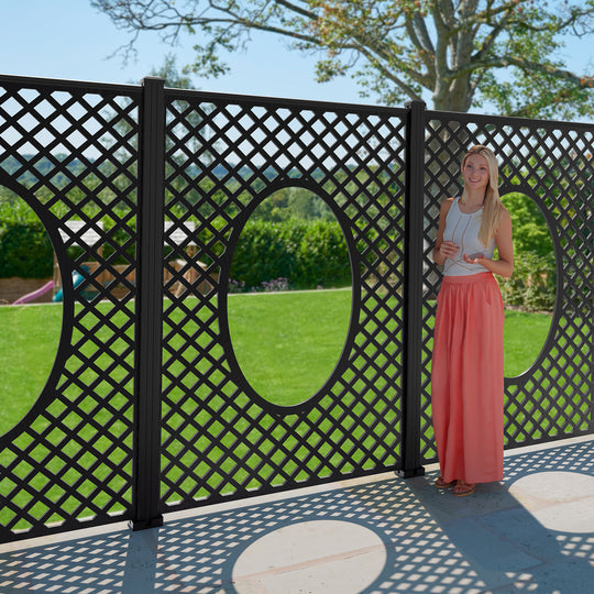 Amersham Decorative Fence - 120x180cm - with our aluminium posts