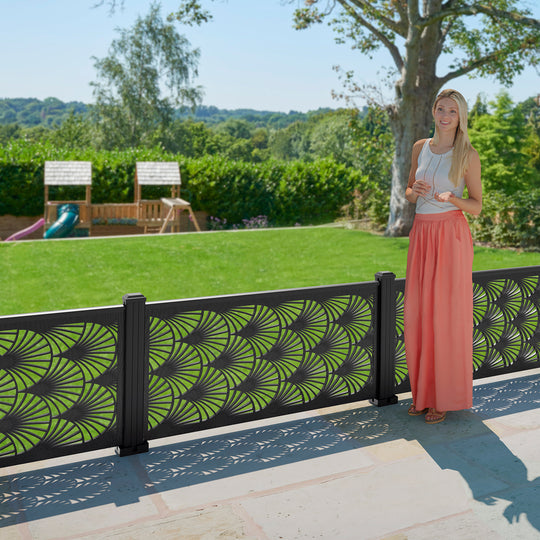 Laurel Decorative Fence - 120x60cm - with our aluminium posts