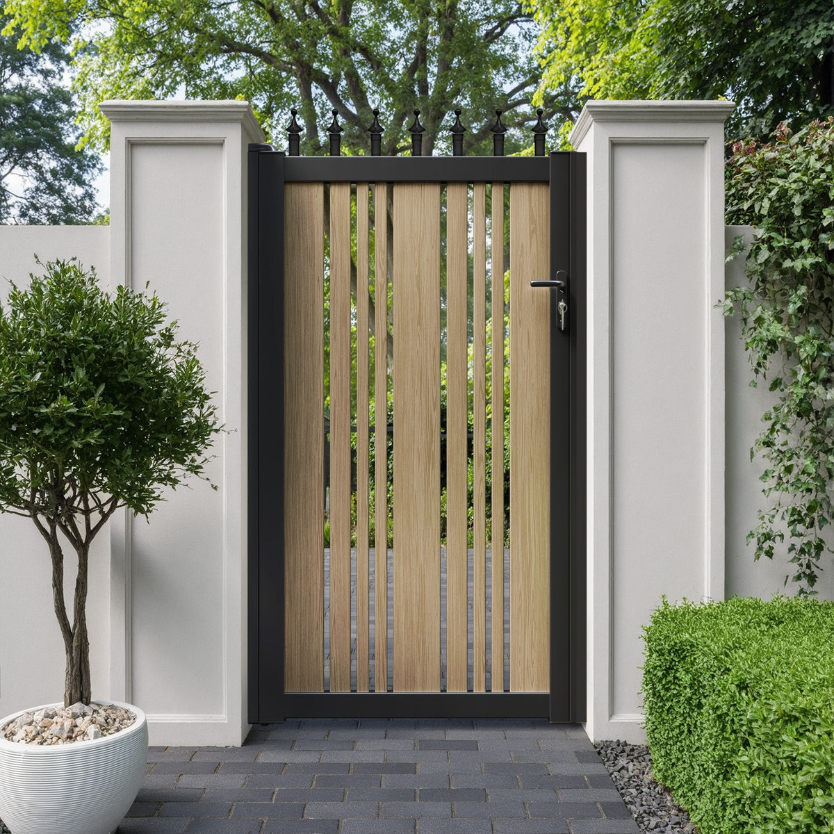 natural-oak-black-yes-spiked