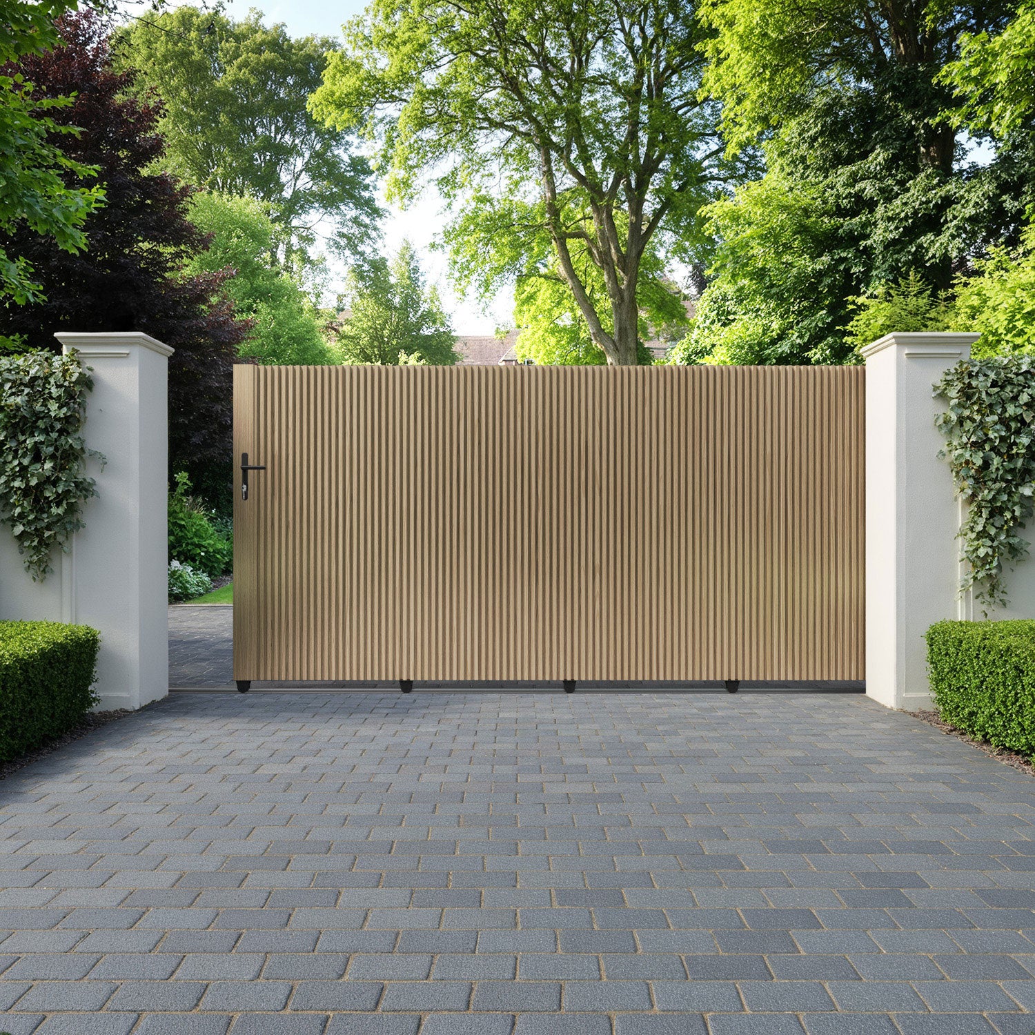Vento Aluminium Sliding Straight Top Driveway Gate