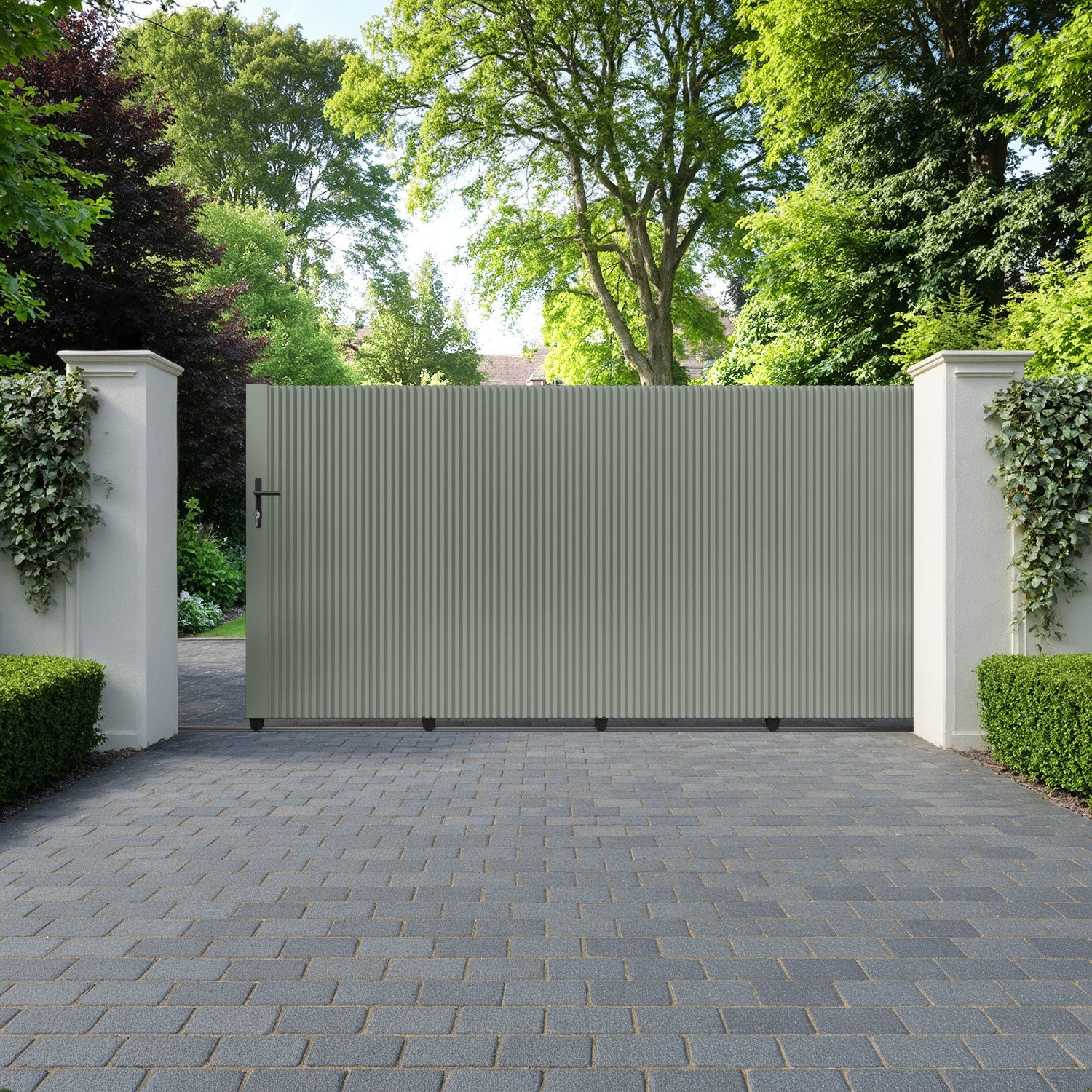 Vento Aluminium Sliding Straight Top Driveway Gate