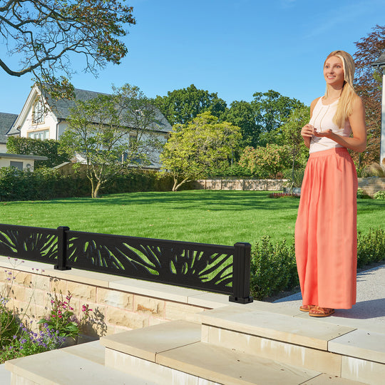 Poppy Decorative Fence - 180x30cm - with our aluminium posts