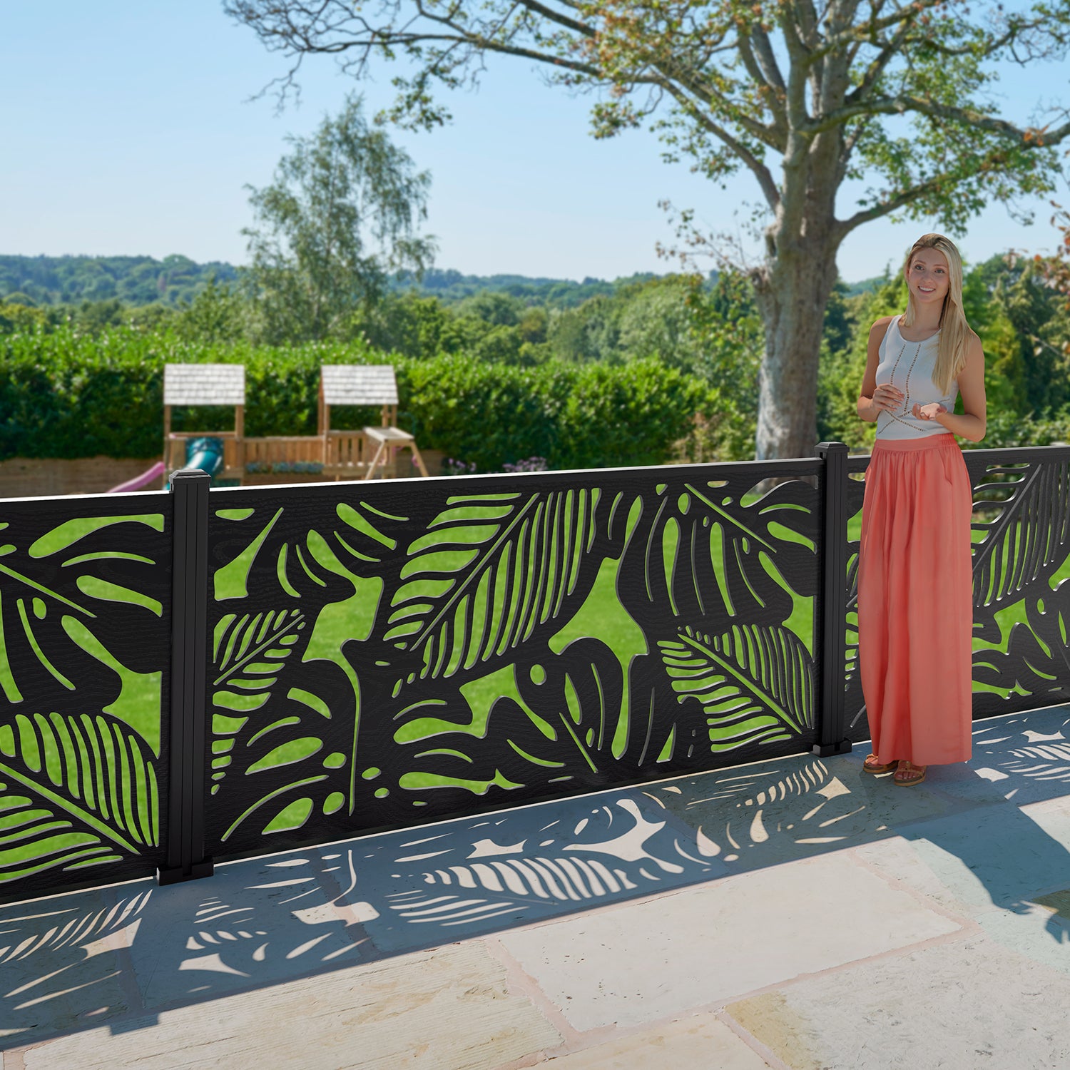 Fauna Decorative Fence - 180x90cm - with our composite posts