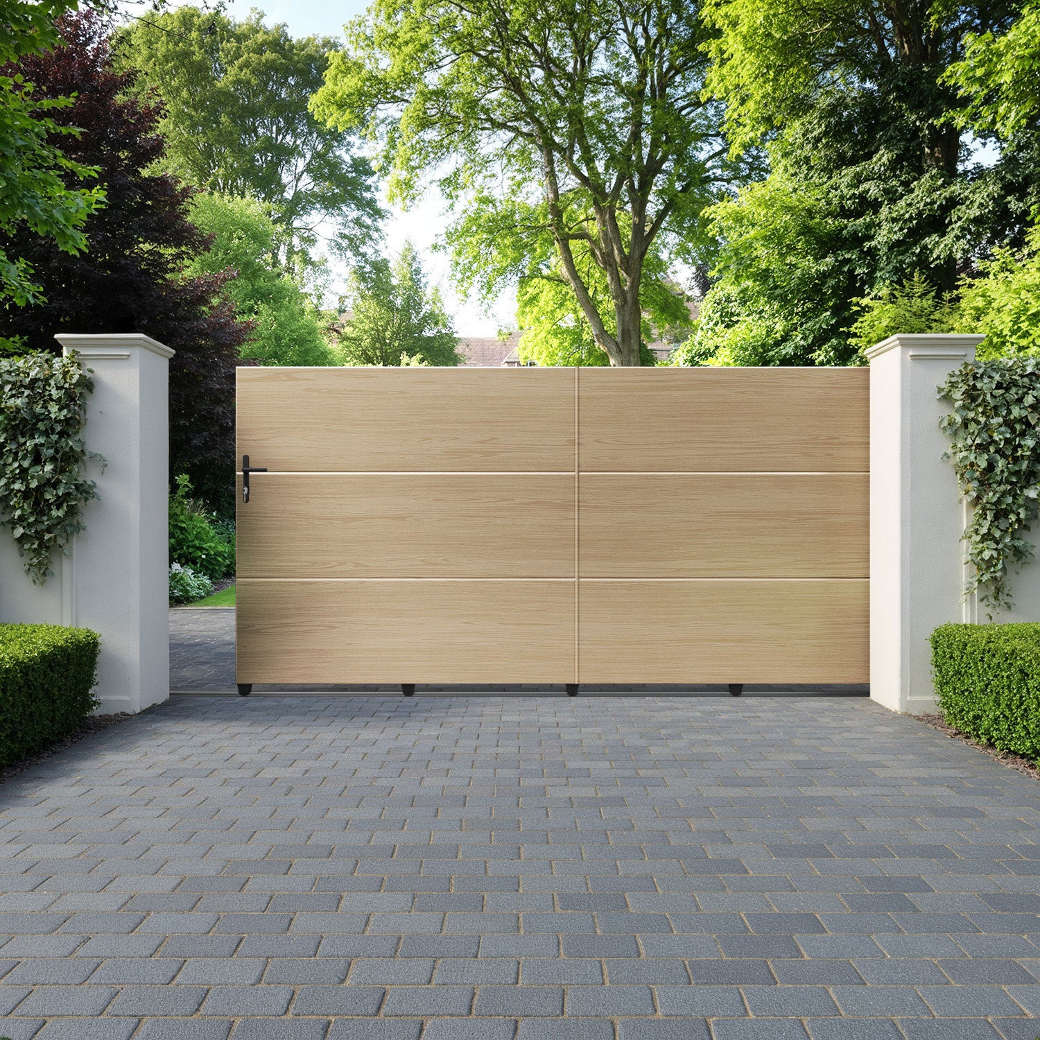 Quanta Aluminium Sliding Straight Top Driveway Gate