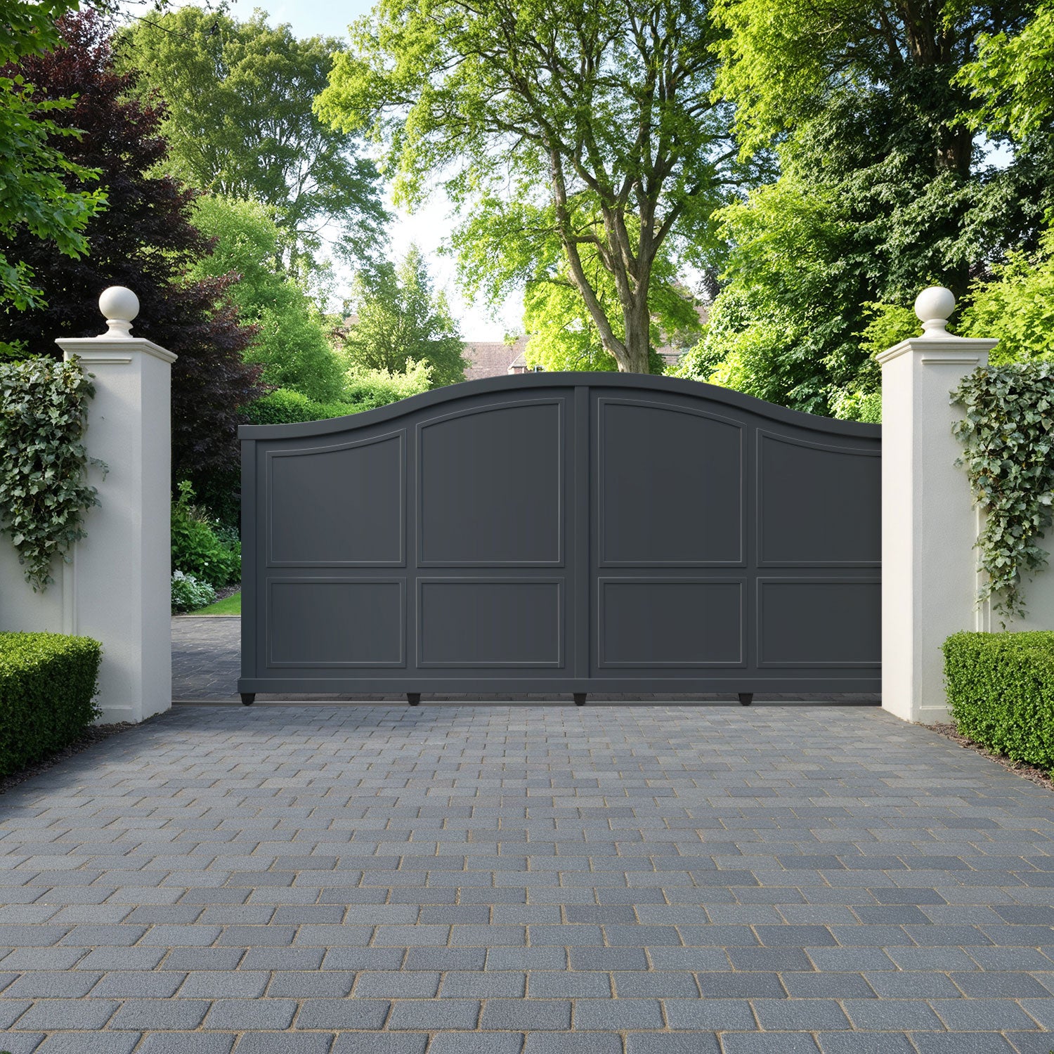 Cotswold Aluminium Sliding High Middle Driveway Gate