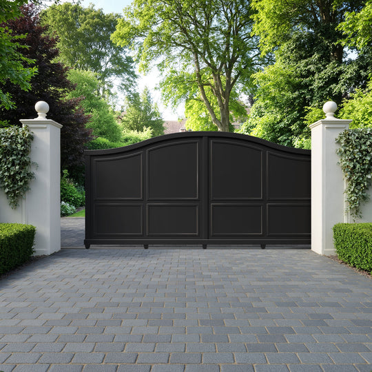Cotswold Aluminium Sliding High Middle Driveway Gate