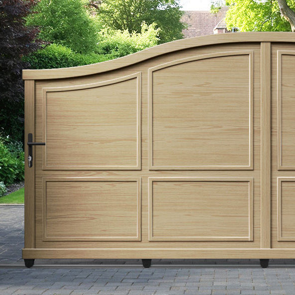 Cotswold Aluminium Sliding High Middle Driveway Gate