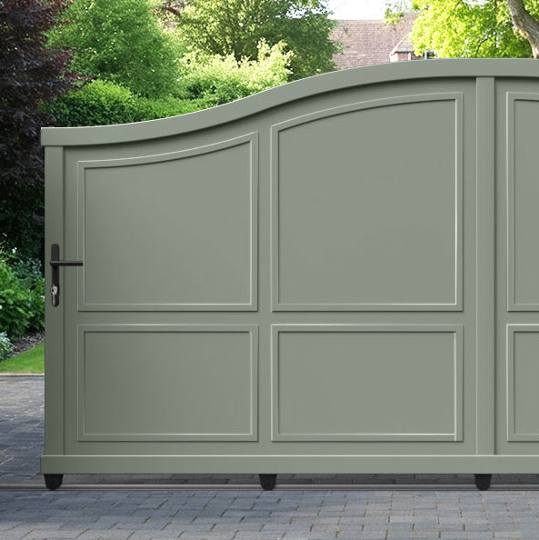 Cotswold Aluminium Sliding High Middle Driveway Gate