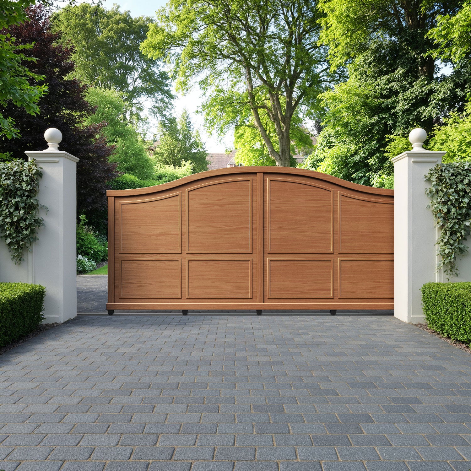 Cotswold Aluminium Sliding High Middle Driveway Gate