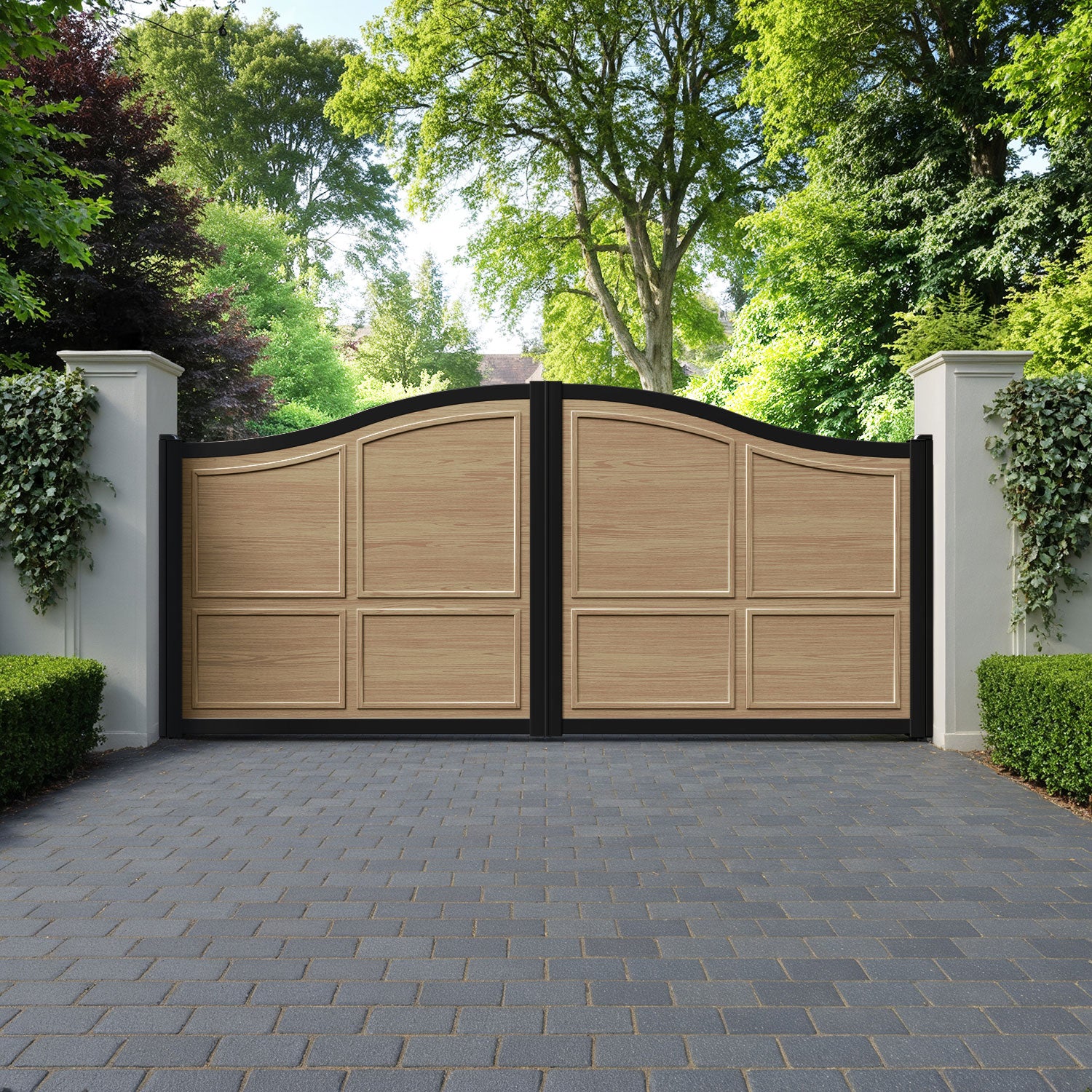 Cotswold Aluminium High Middle Driveway Gate
