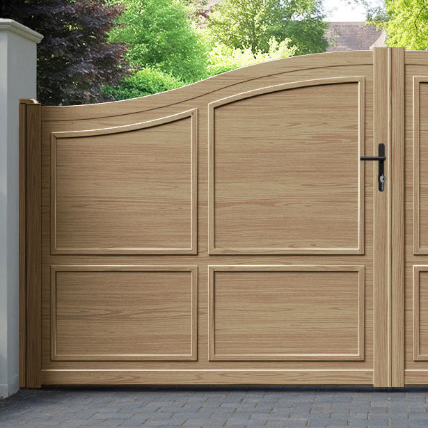 Cotswold Aluminium High Middle Driveway Gate