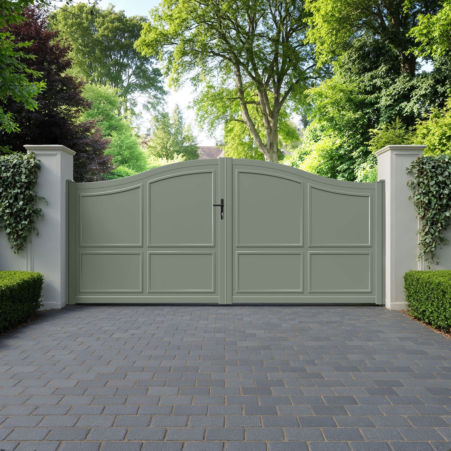 Cotswold Aluminium High Middle Driveway Gate