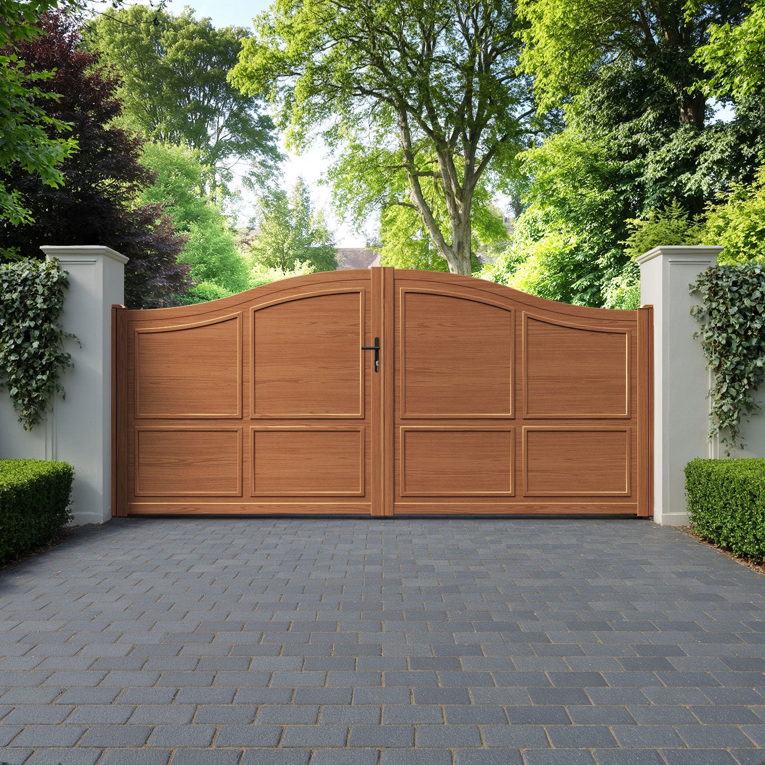 Cotswold Aluminium High Middle Driveway Gate