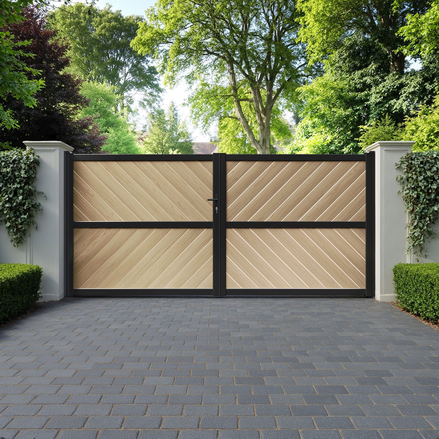 Sudbury Aluminium Straight Top Driveway Gate