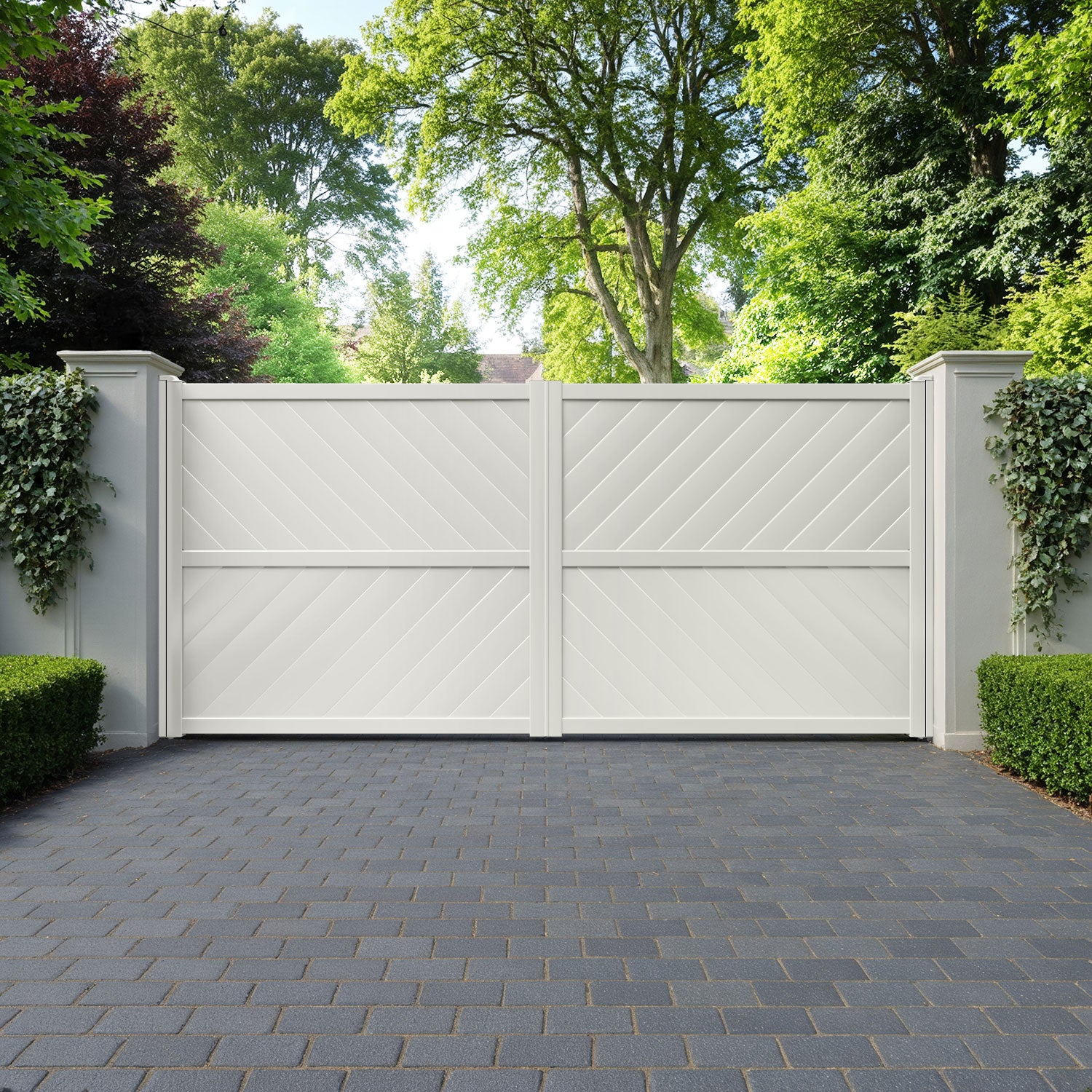 Sudbury Aluminium Straight Top Driveway Gate