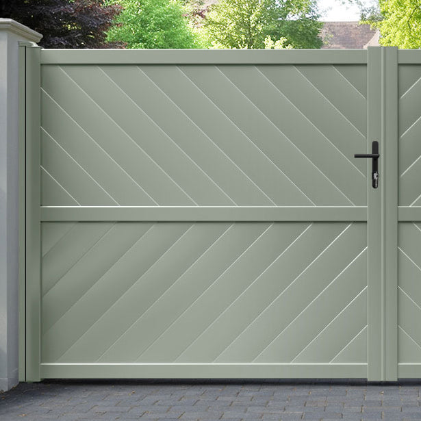 Sudbury Aluminium Straight Top Driveway Gate