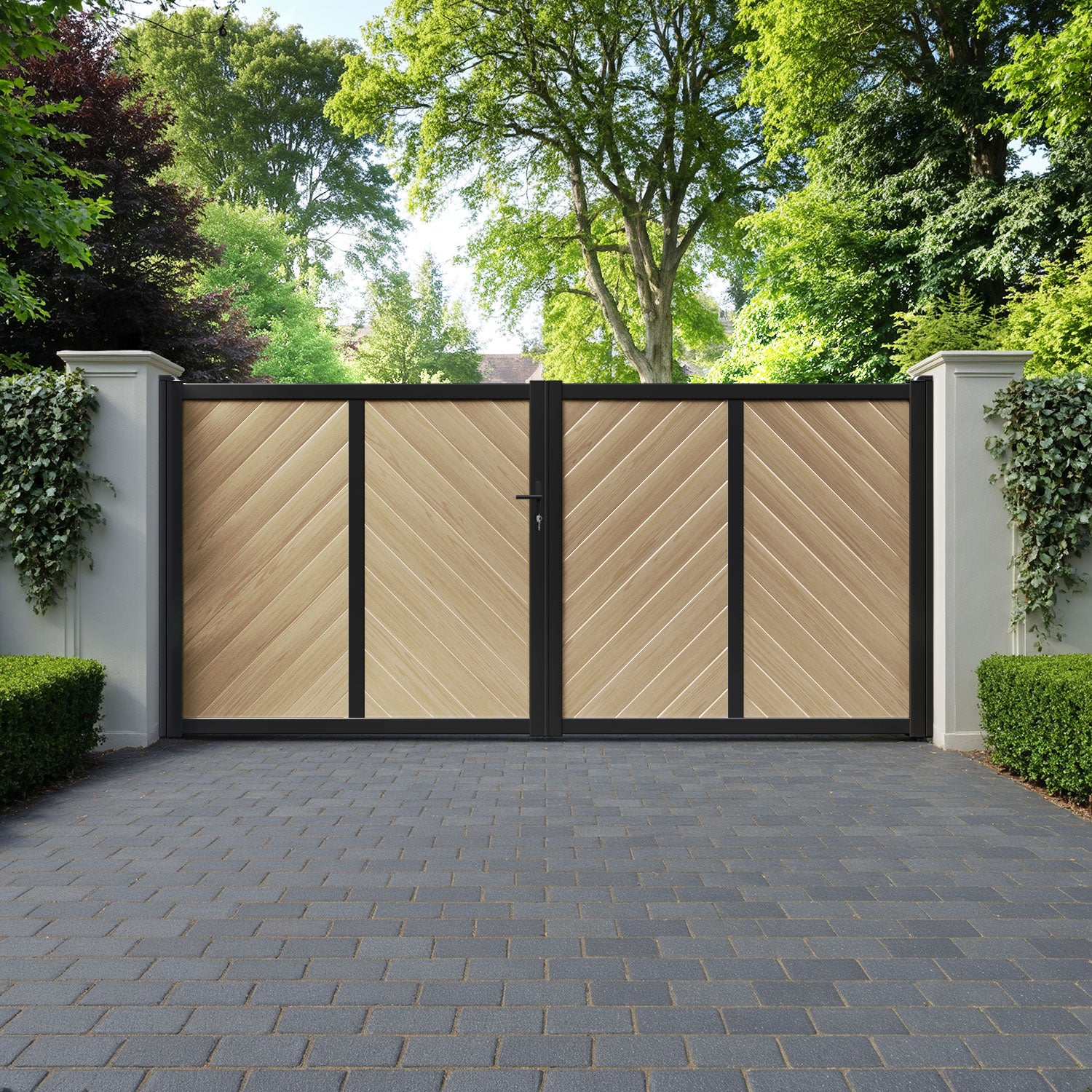 Alderton Aluminium Straight Top Driveway Gate