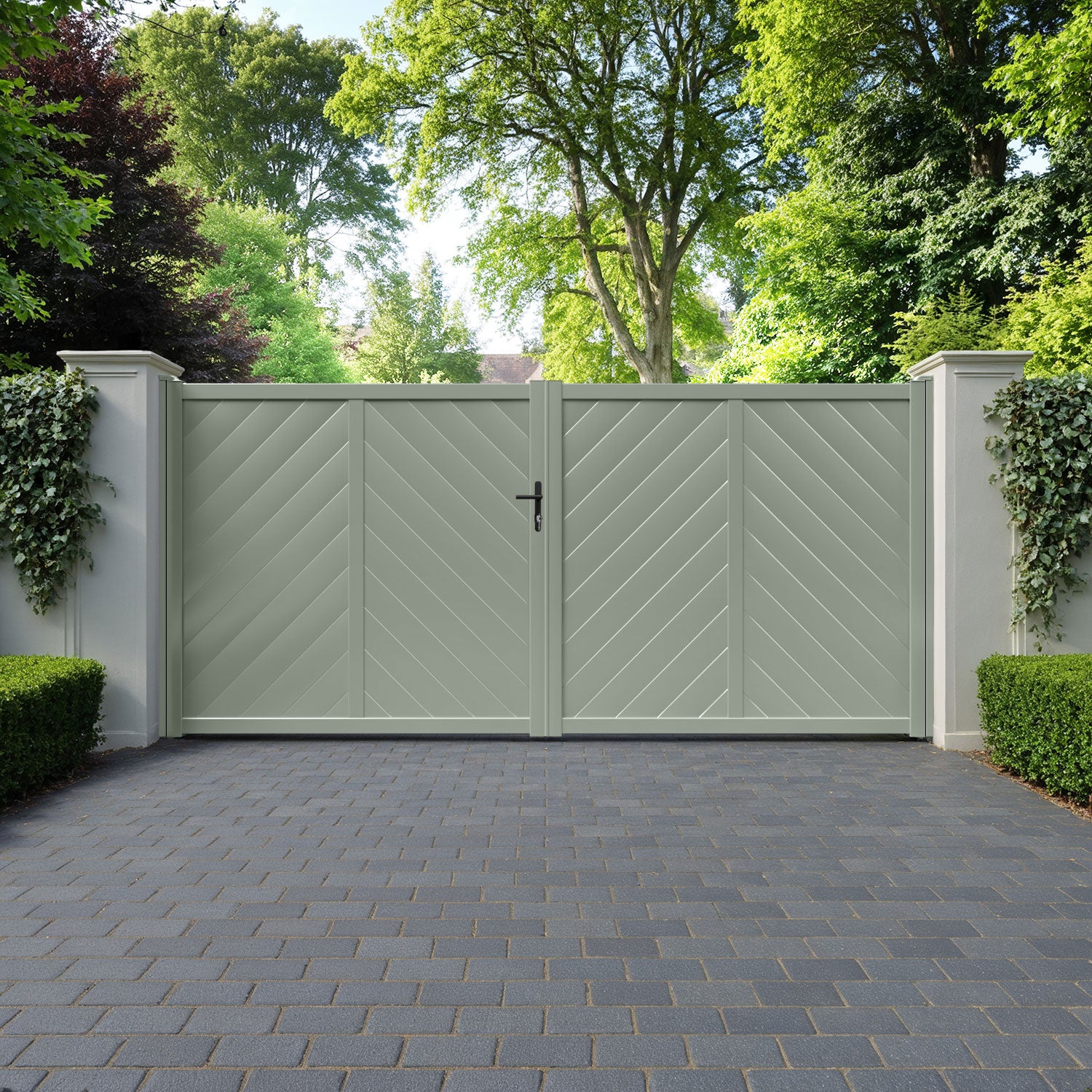 Alderton Aluminium Straight Top Driveway Gate