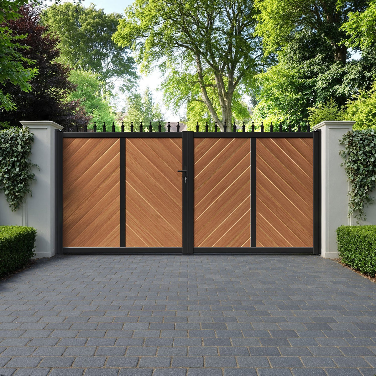 teak-black-no-automation-yes-spiked