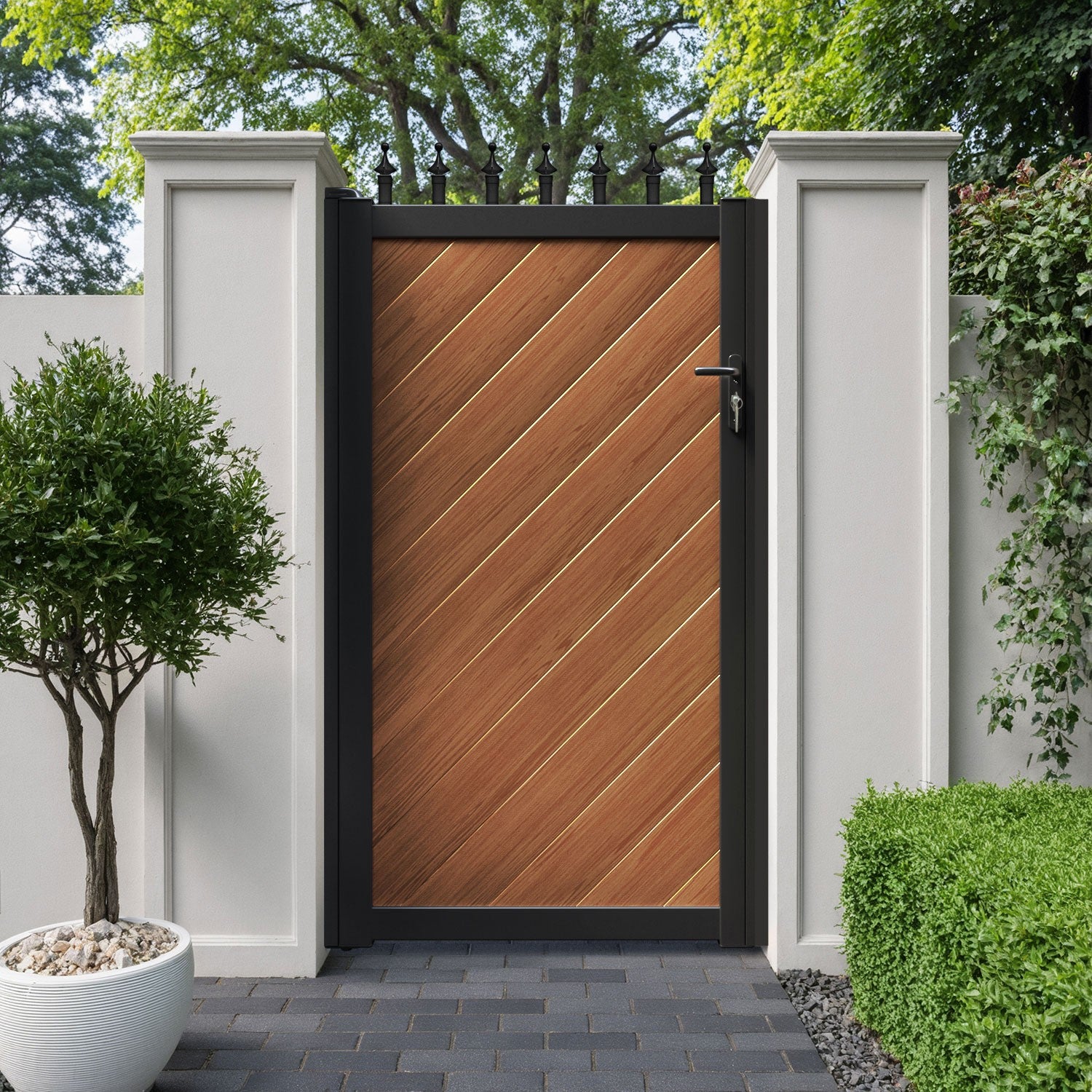 teak-black-yes-spiked