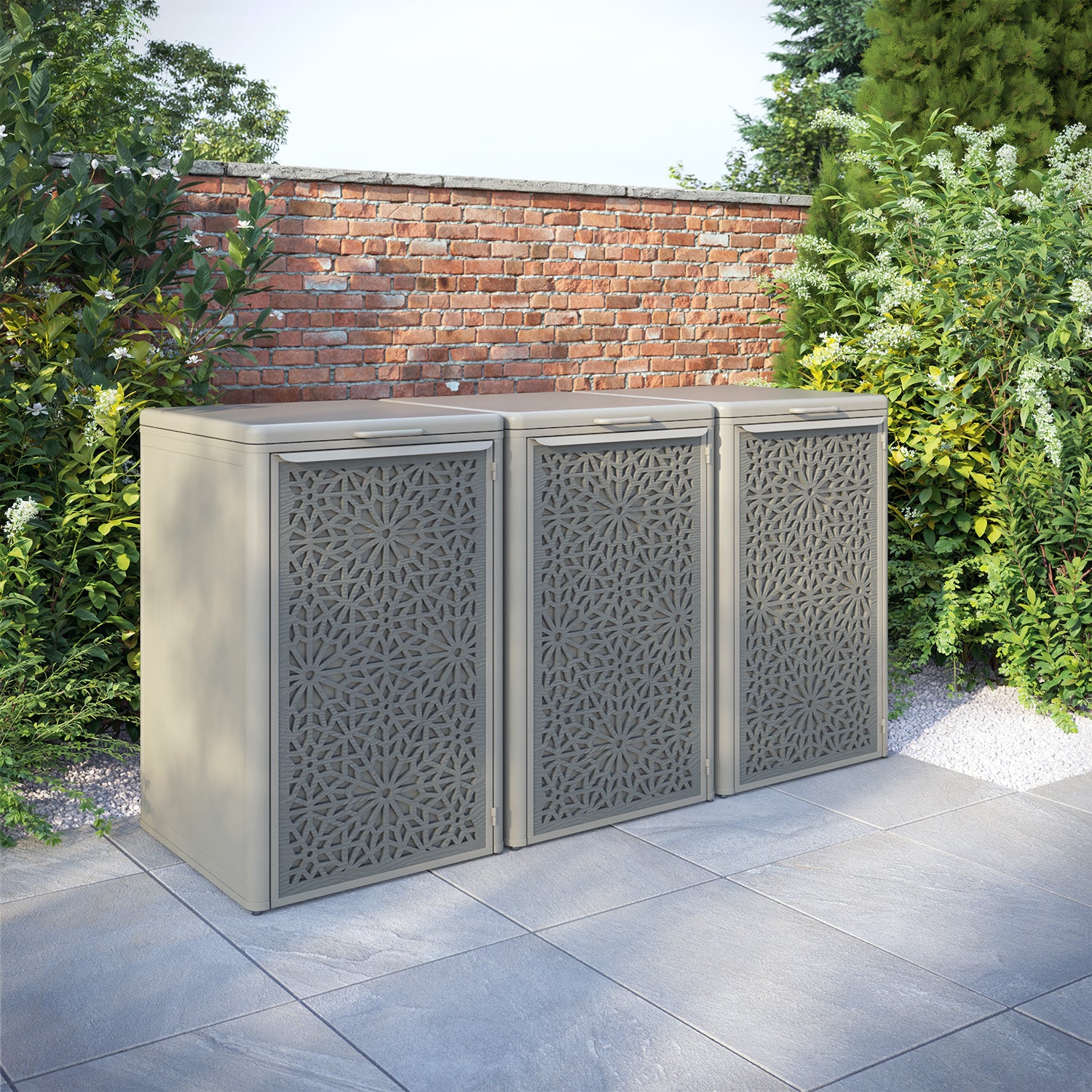 Curva Latte 3 Bin Store with Alnara Door Screen