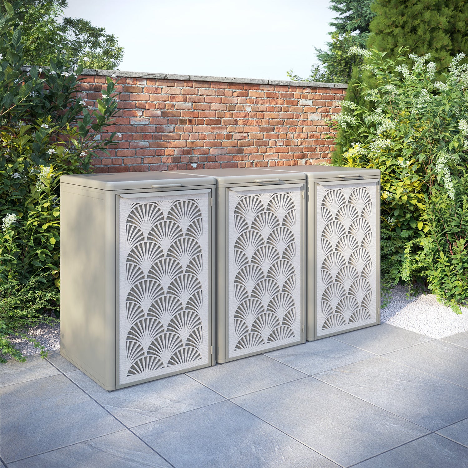 Curva Latte 3 Bin Store with Laurel Door Screen