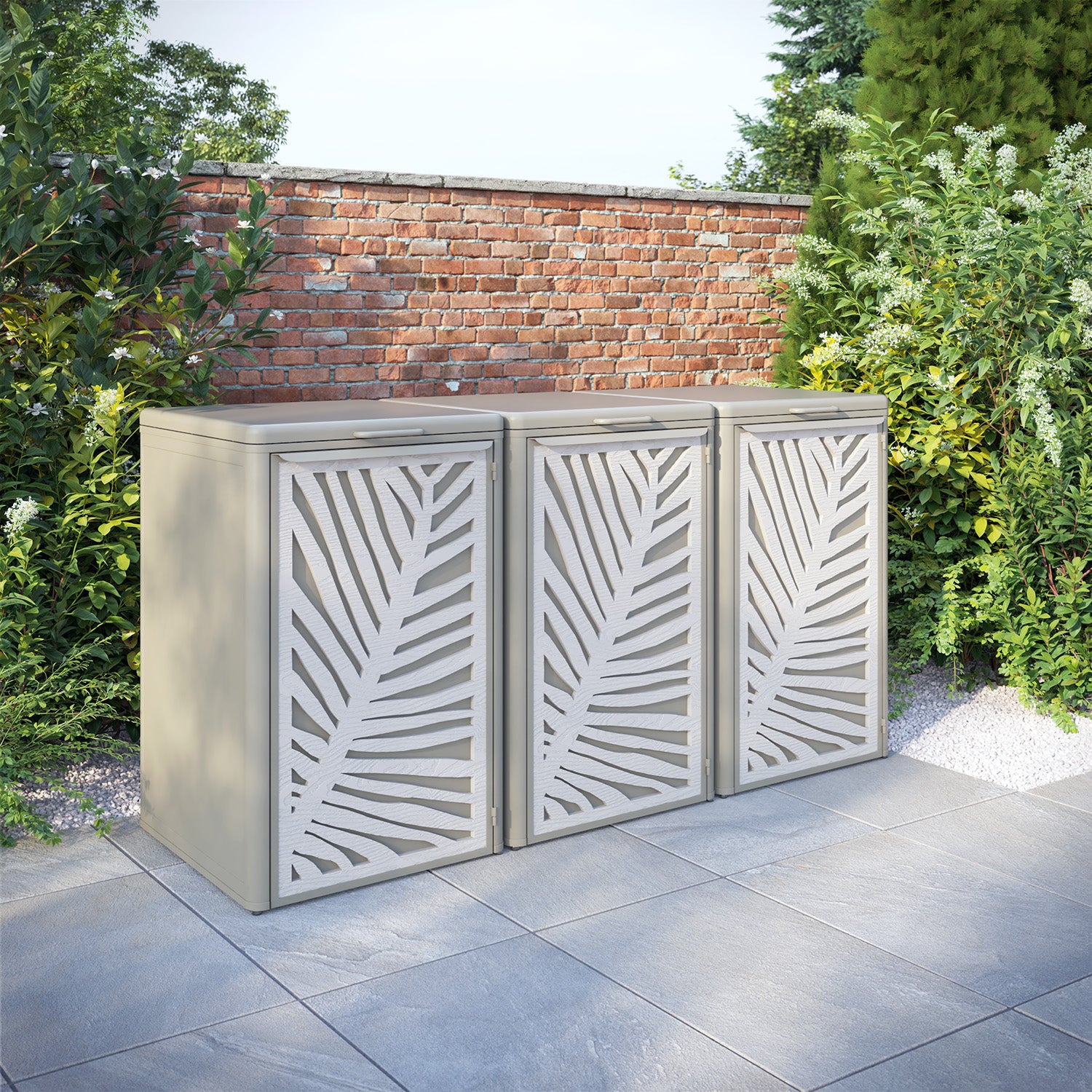 Curva Latte 3 Bin Store with Palm Door Screen