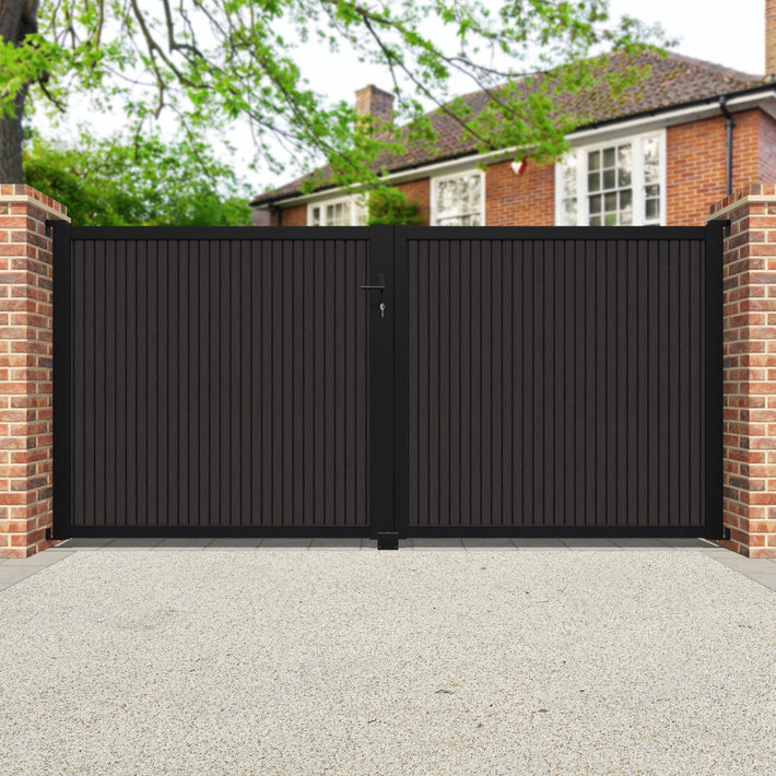 Virtis Dark Oak Straight Top Driveway Gate