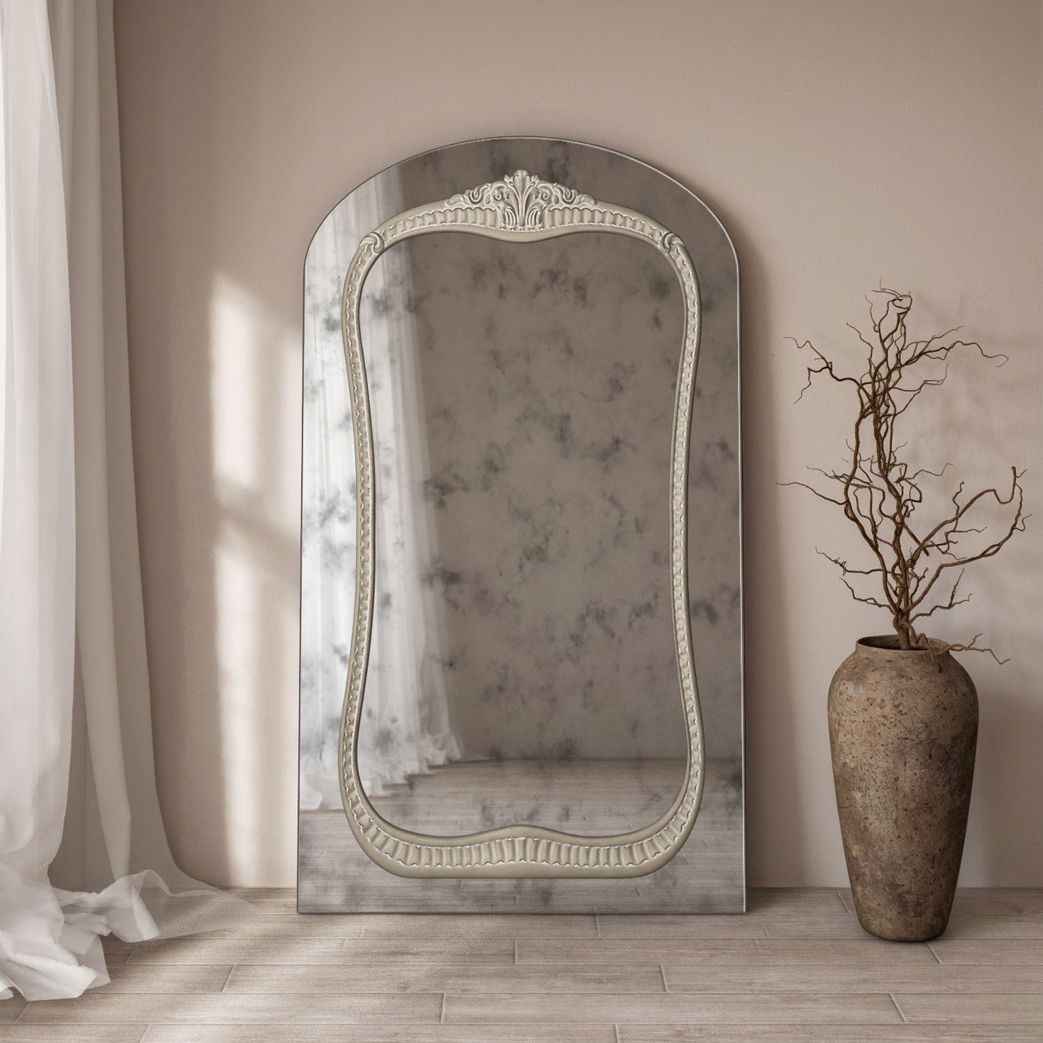 whitewash-antique-noled