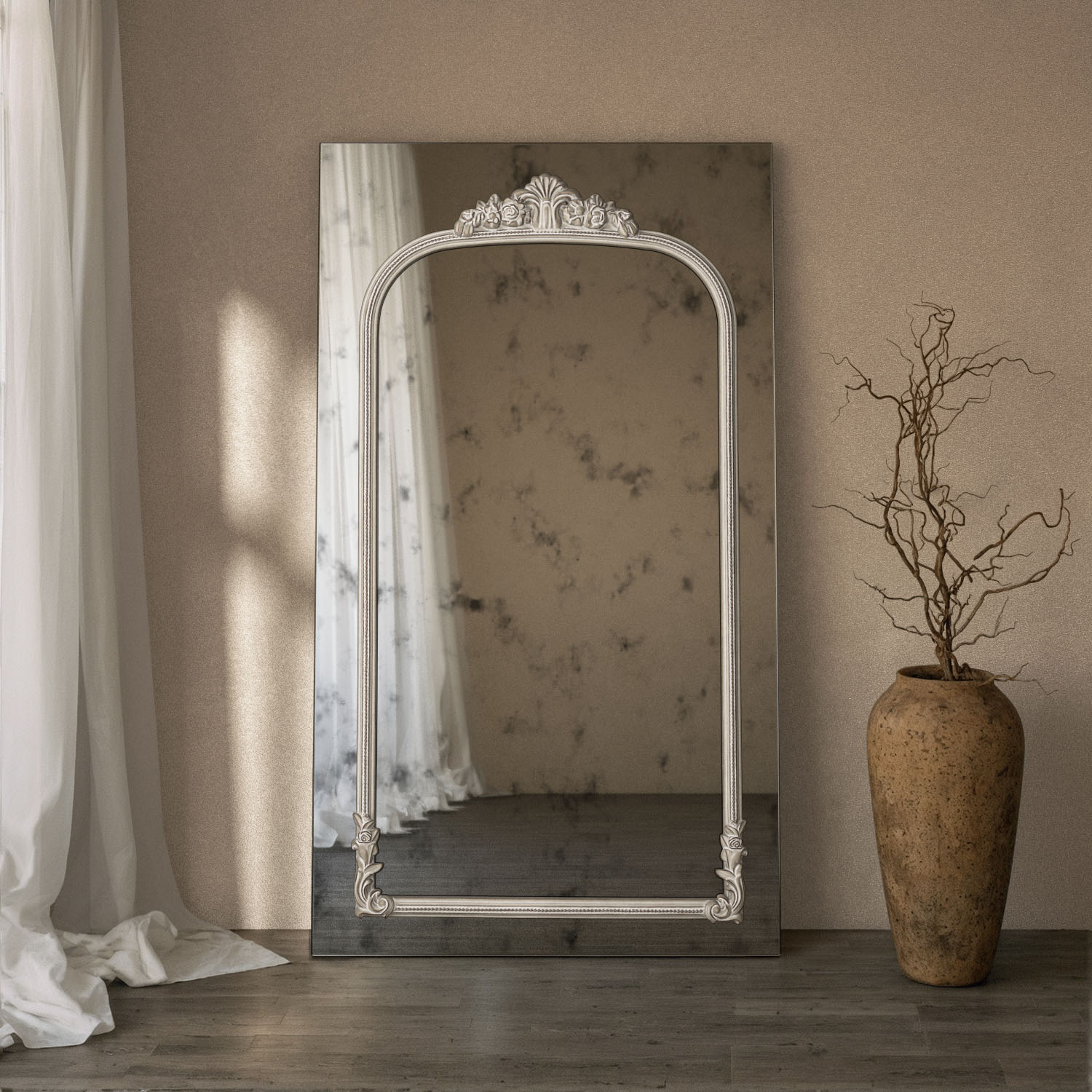 whitewash-antique-noled