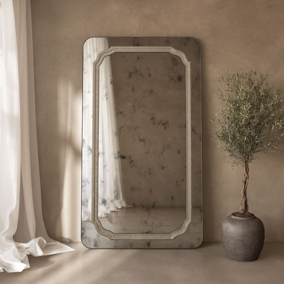 whitewash-antique-noled