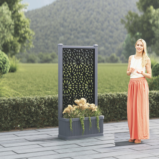 Plumley - Medium Planter - Alnara Screen