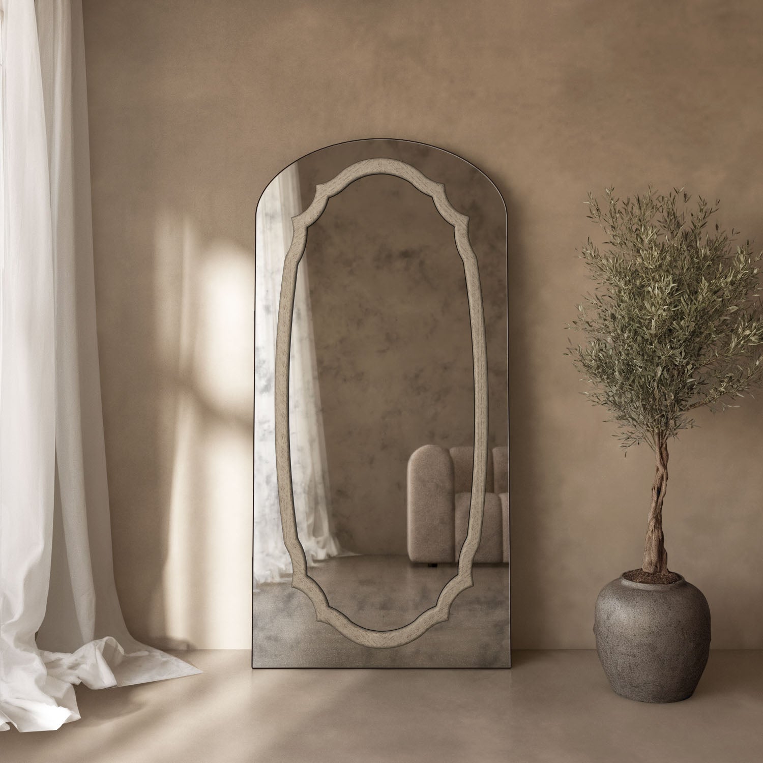 whitewash-antique-noled