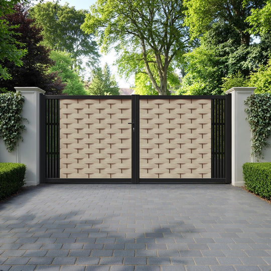 Ripple Aspen Straight Top Driveway Gate - Light Oak- End Screen